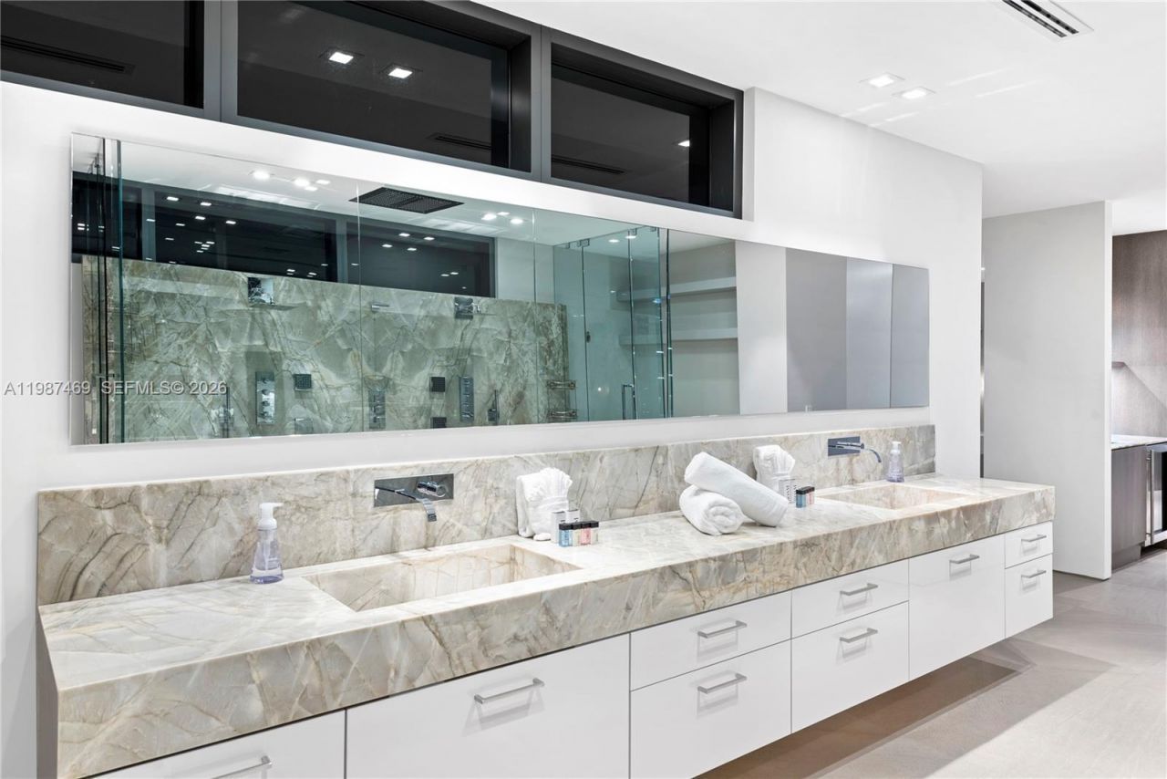 440 Mola Ave , Fort Lauderdale, FL 33301 Photo