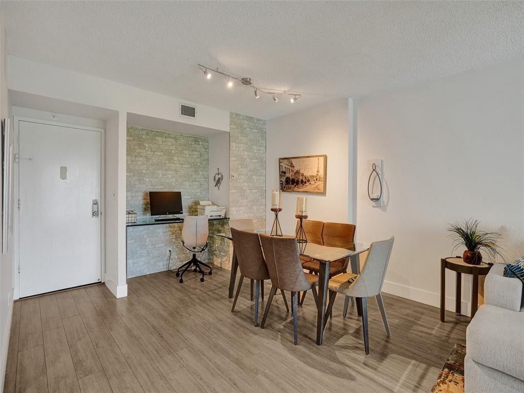 4200 Hillcrest Drive, Hollywood, FL 33021 Photo