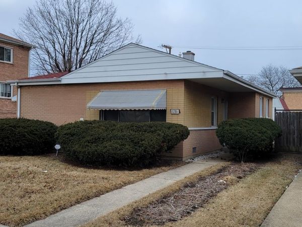 1913 S 14th Avenue , Broadview, IL 60155