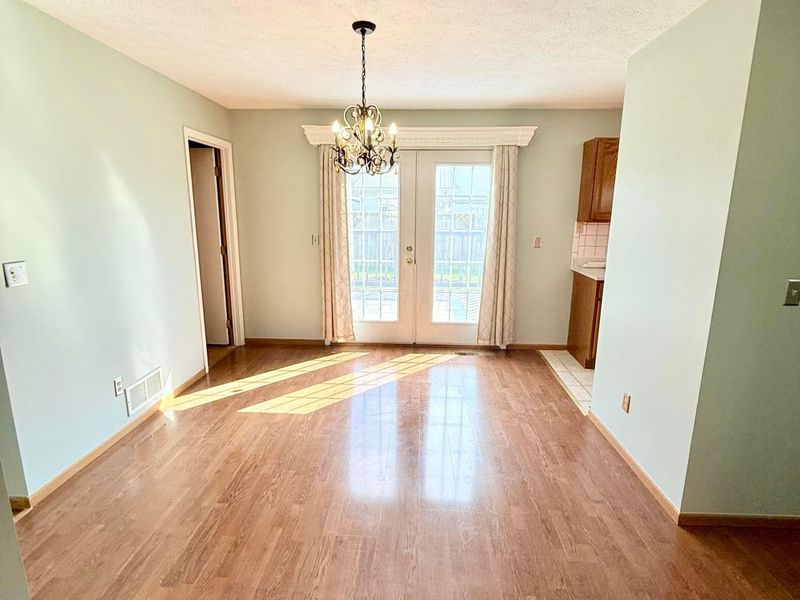 593 Franklin Circle, Chillicothe, OH 45601 Photo 17