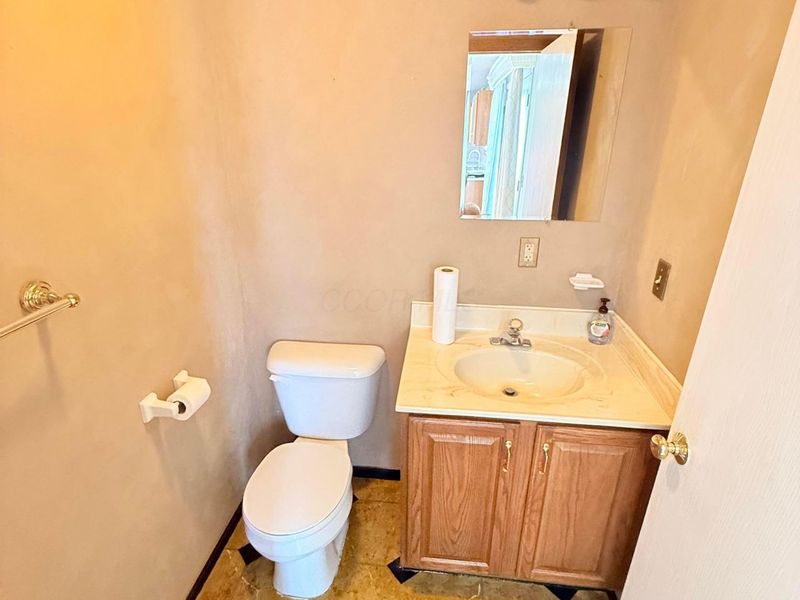 593 Franklin Circle, Chillicothe, OH 45601 Photo 21