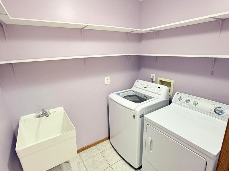 593 Franklin Circle, Chillicothe, OH 45601 Photo 22