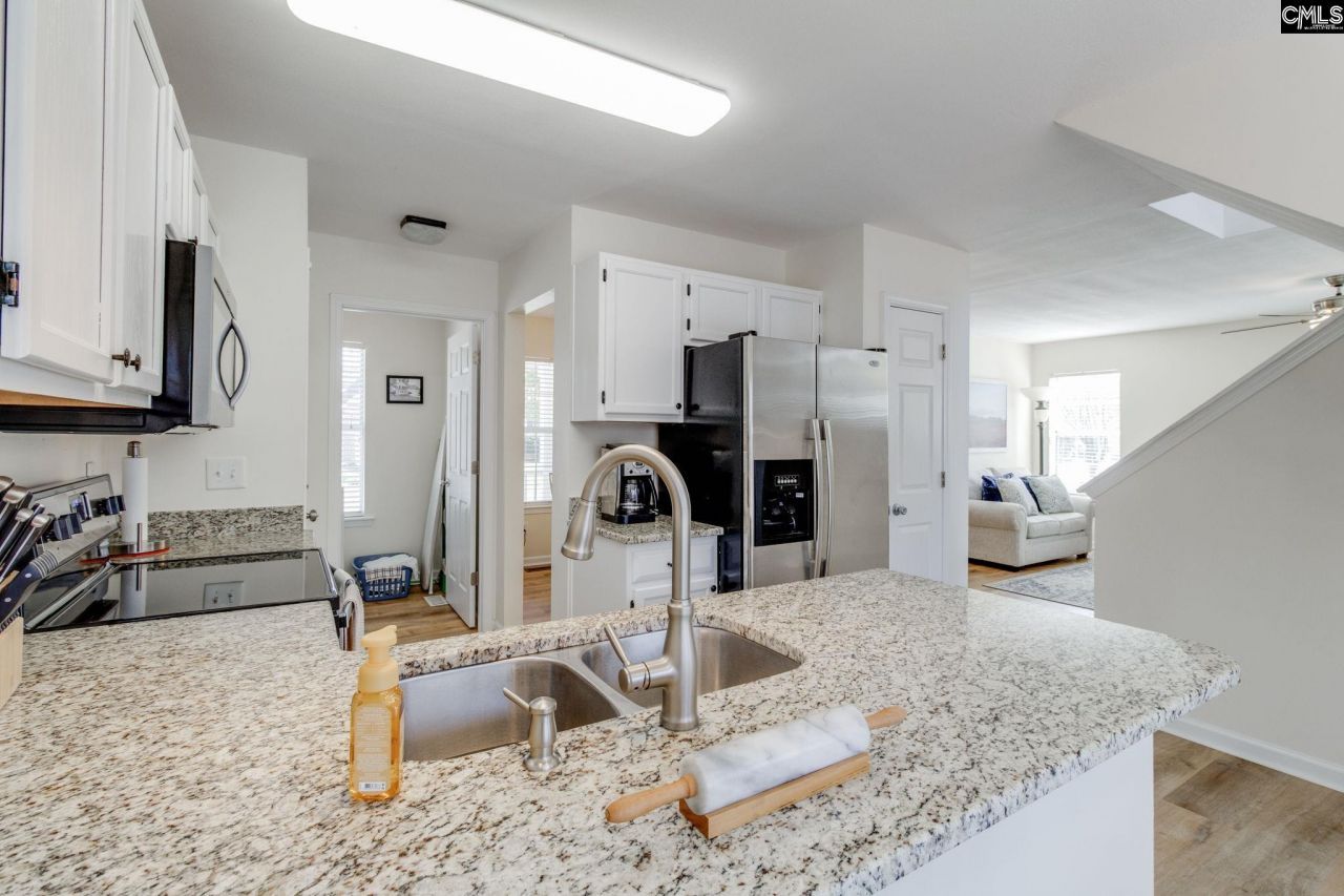 112 Hunters Ridge Drive  Photo 14