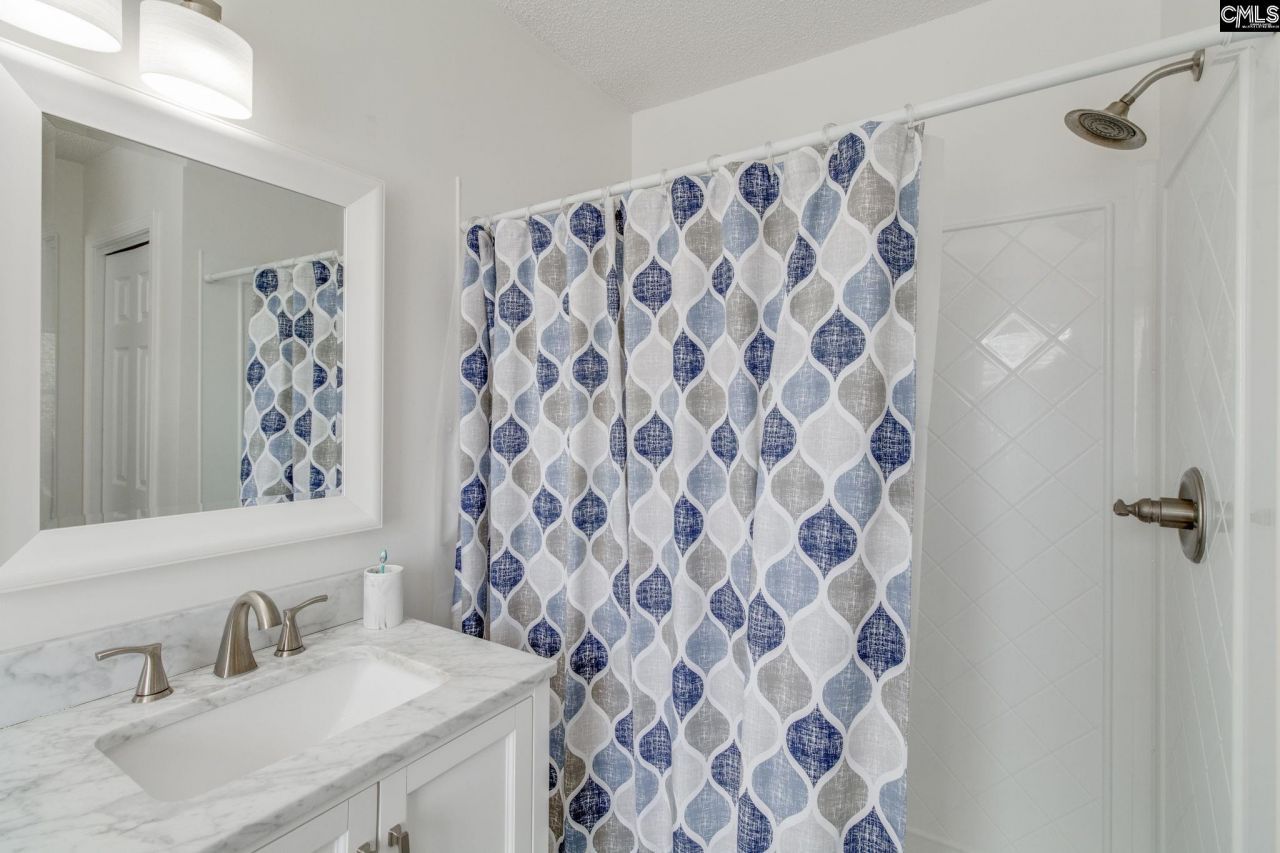 112 Hunters Ridge Drive  Photo 24