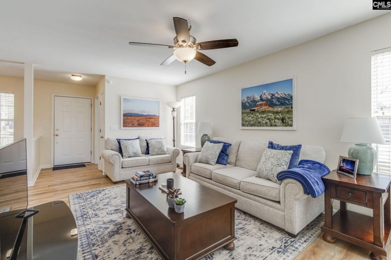 112 Hunters Ridge Drive  Photo 8