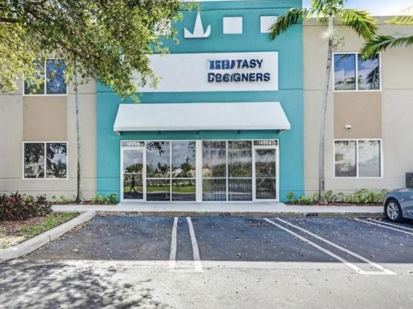 14066 NW 82nd Avenue, Unit 8-a, Miami Lakes, FL 33016