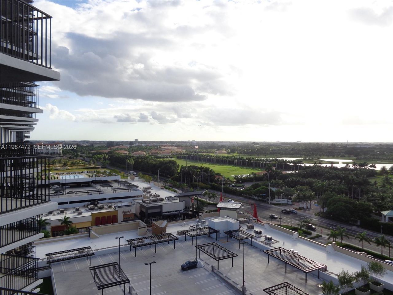 5300 Paseo Blvd , Unit 1114, Doral, FL 33166 Photo