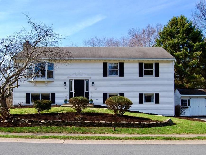 2292 Bob White Lane, Lancaster, PA 17601 Main Photo