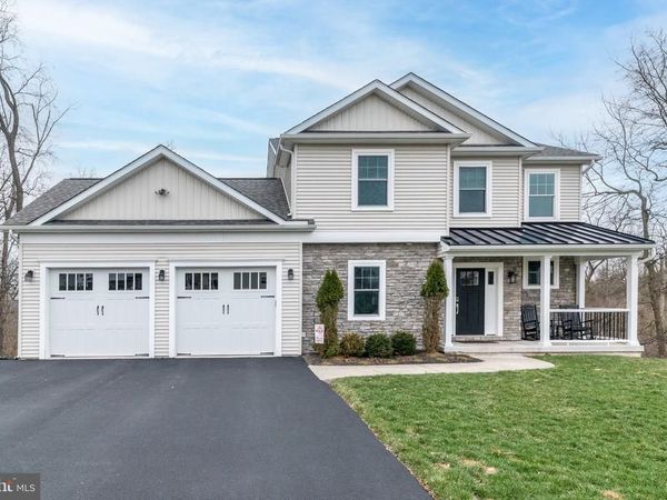 447 GREEN MEADOW DRIVE, DOUGLASSVILLE, PA 19518