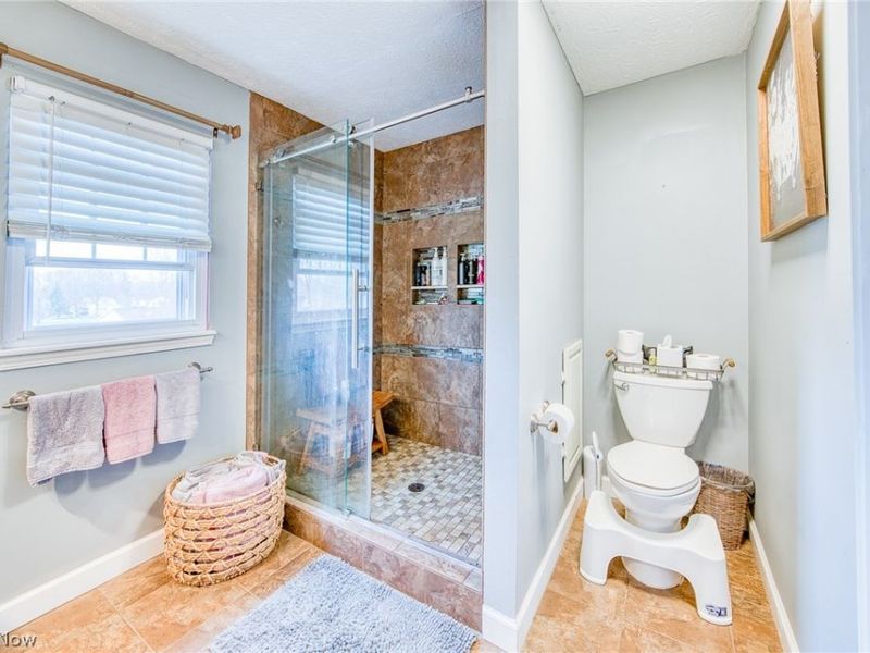 1215 Heatherstone Drive, Painesville Township, OH 44077 Photo 12