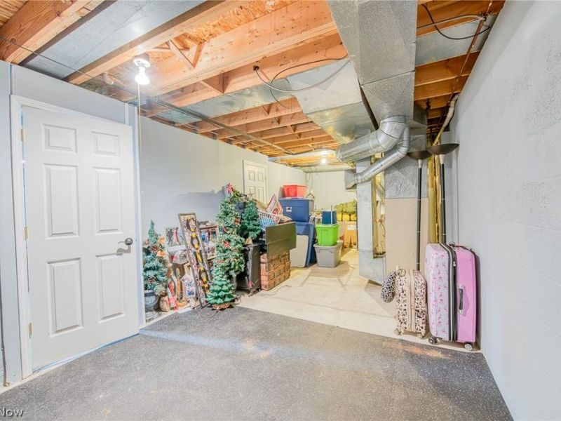 1215 Heatherstone Drive, Painesville Township, OH 44077 Photo 28