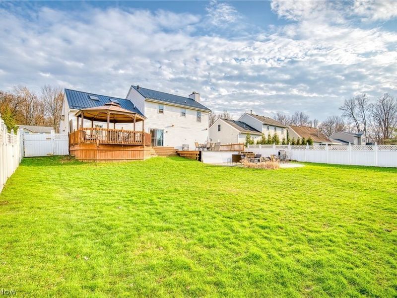 1215 Heatherstone Drive, Painesville Township, OH 44077 Photo 32