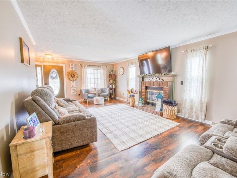 1215 Heatherstone Drive, Painesville Township, OH 44077 Photo 5