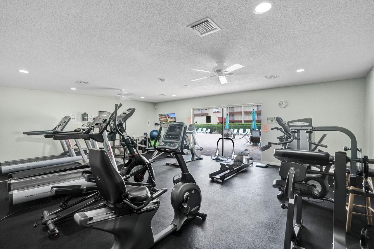 1020 Country Club Drive, Unit 104, Margate, FL 33063 Photo