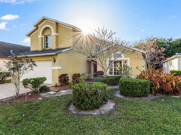 2224 Soundings Court, Greenacres, FL 33413