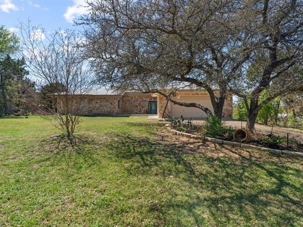 208 Amandas WAY, Leander, TX 78641