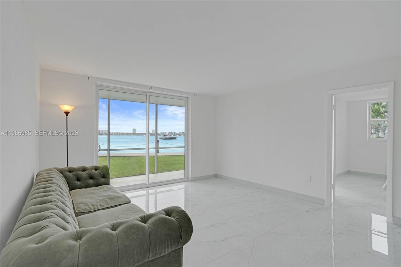 3020 Marcos Dr, Unit S106, Aventura, FL 33160 Photo