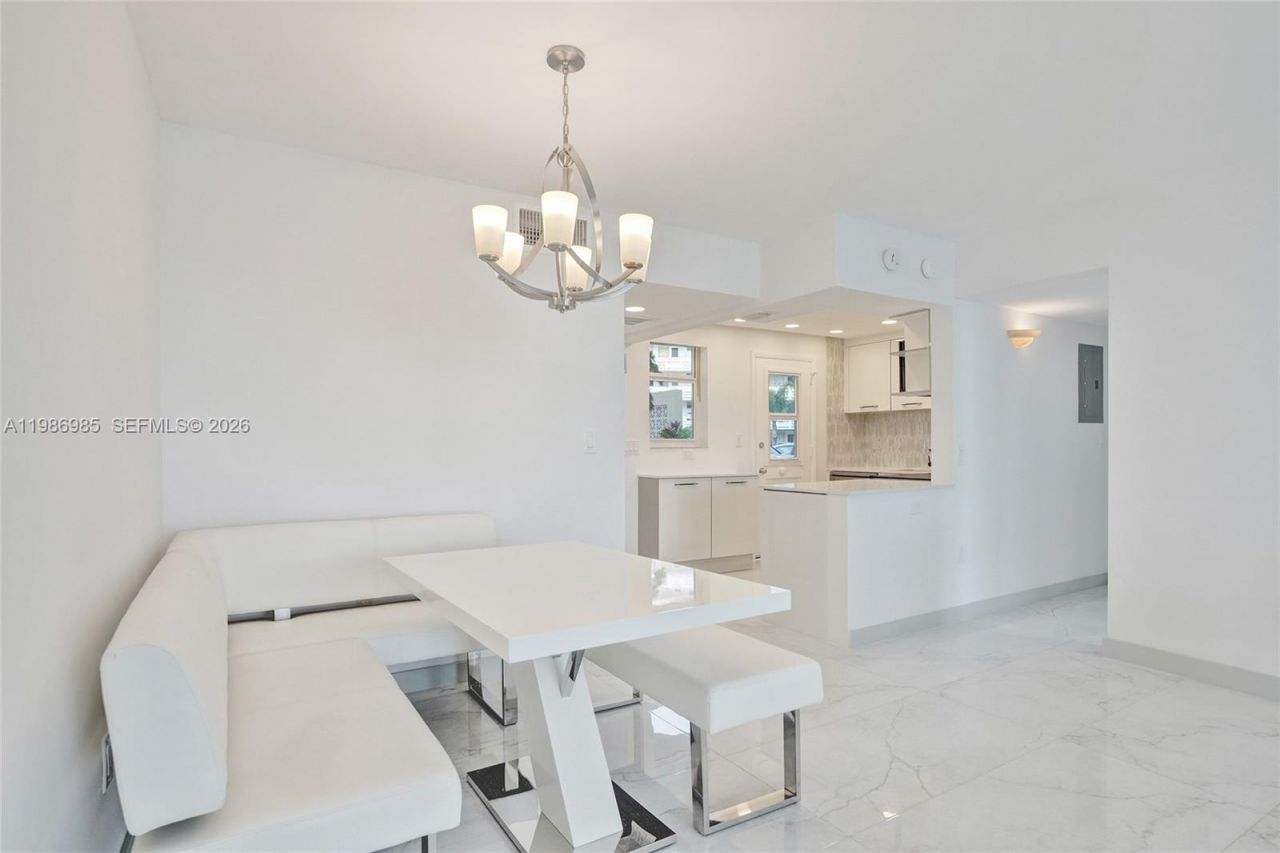 3020 Marcos Dr , Unit S106, Aventura, FL 33160 Photo