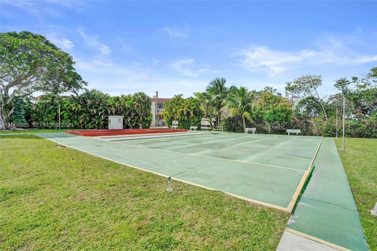 3020 Marcos Dr, Unit S106, Aventura, FL 33160 Photo