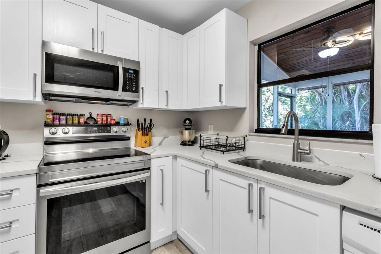 3415 51st Avenue Circle W, Unit 206, Bradenton, FL 34210 Photo