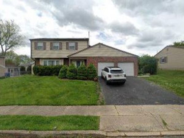 608 ARLINGTON ROAD , FAIRLESS HILLS, PA 19030
