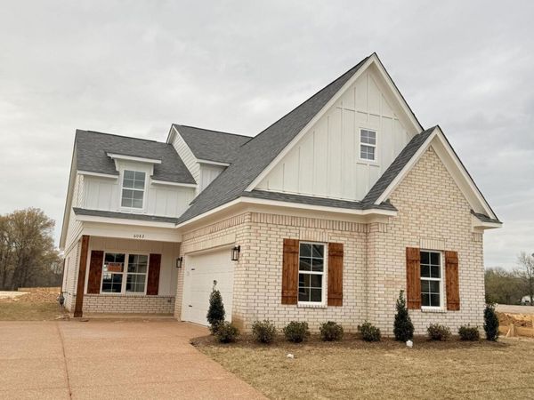 6082 E River Birch Road, Walls, MS 38680