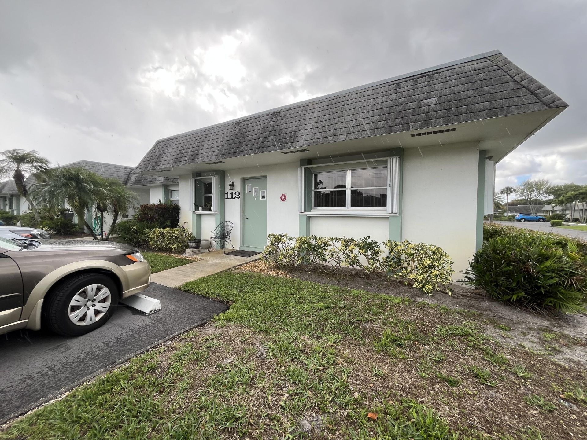 2638 Gately Drive E, Unit 112, West Palm Beach, FL 33415 Photo