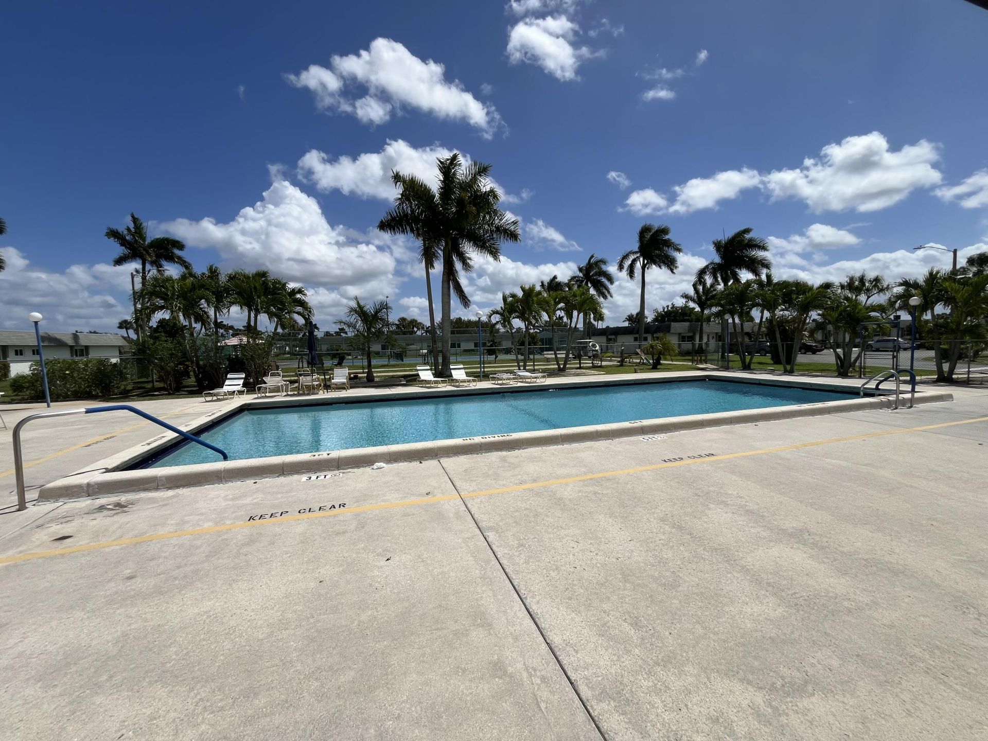 2638 Gately Drive E, Unit 112, West Palm Beach, FL 33415 Photo