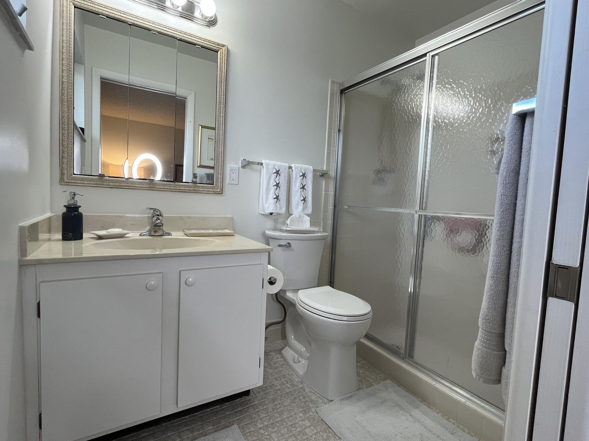 2638 Gately Drive E, Unit 112, West Palm Beach, FL 33415 Photo