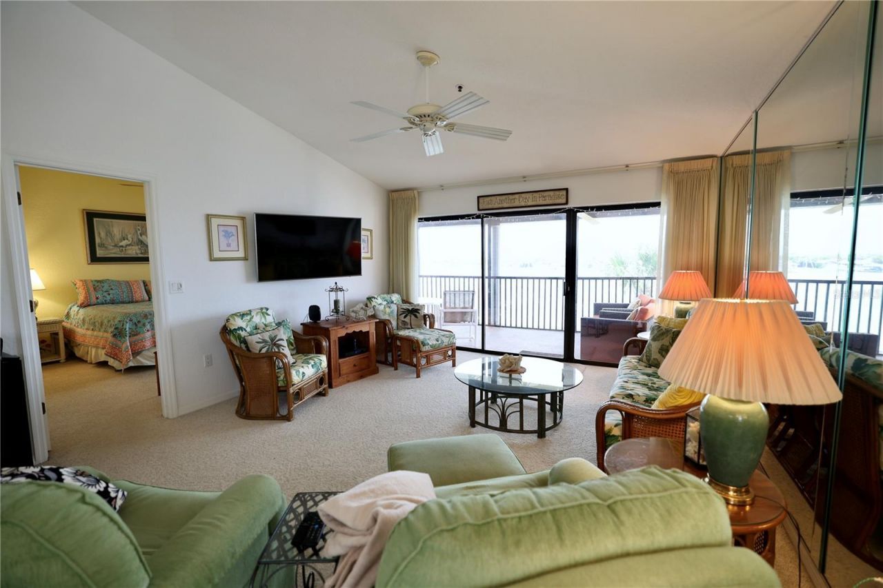 442 Bouchelle Drive, Unit 305, New Smyrna Beach, FL 32169 Photo