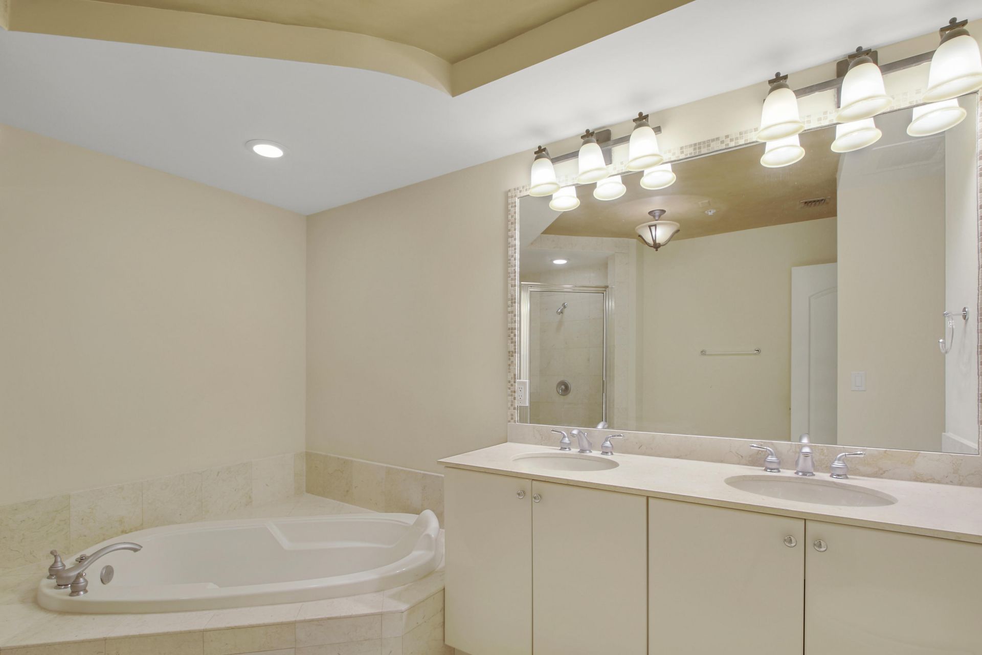 801 S Olive Avenue, Unit 829, West Palm Beach, FL 33401 Photo