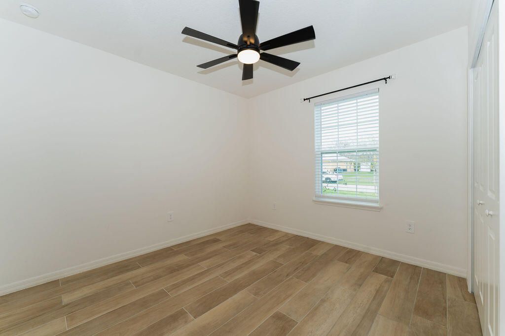 138 SW Carter Avenue, Port Saint Lucie, FL 34983 Photo