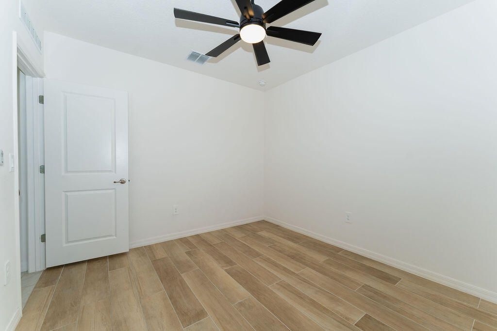 138 SW Carter Avenue, Port Saint Lucie, FL 34983 Photo