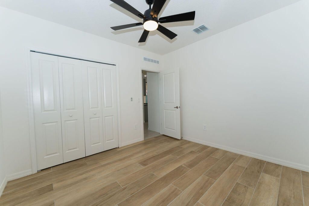 138 SW Carter Avenue, Port Saint Lucie, FL 34983 Photo