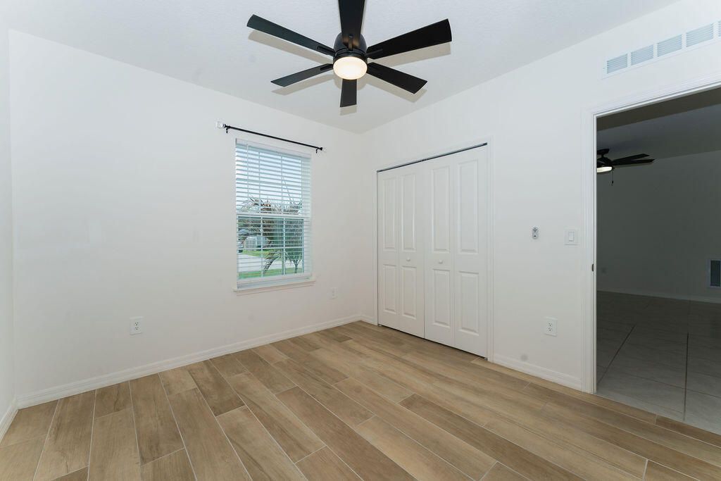 138 SW Carter Avenue, Port Saint Lucie, FL 34983 Photo