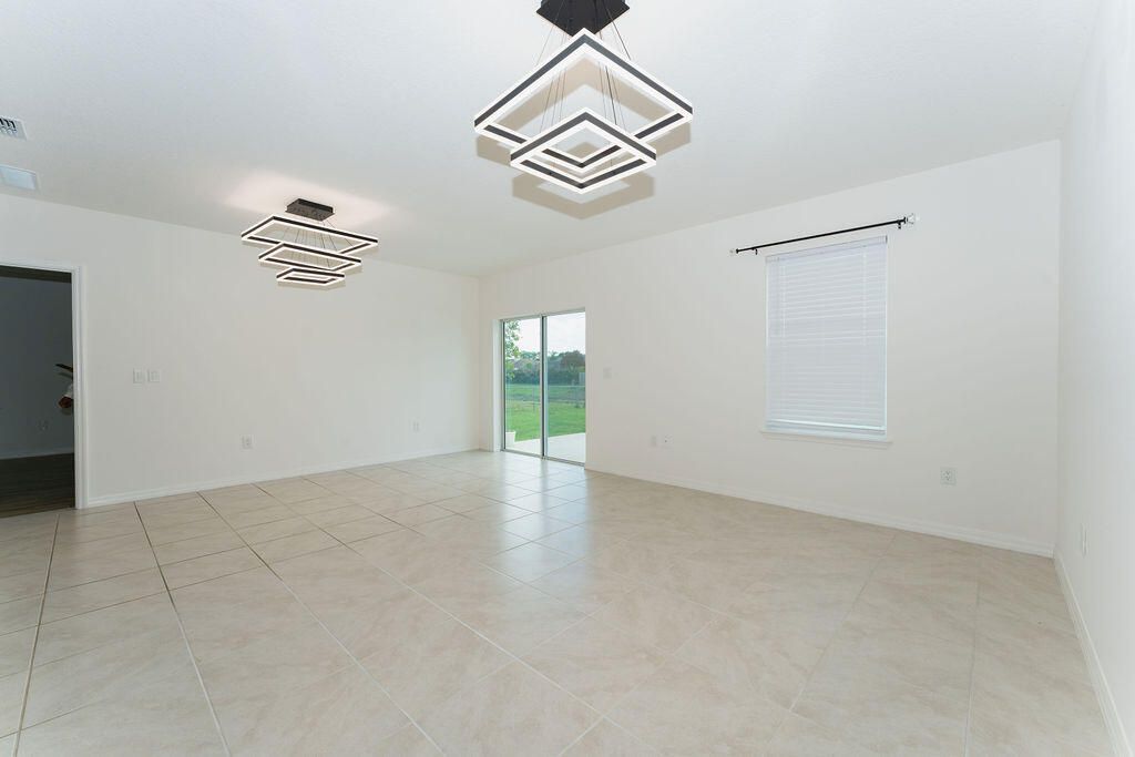 138 SW Carter Avenue, Port Saint Lucie, FL 34983 Photo