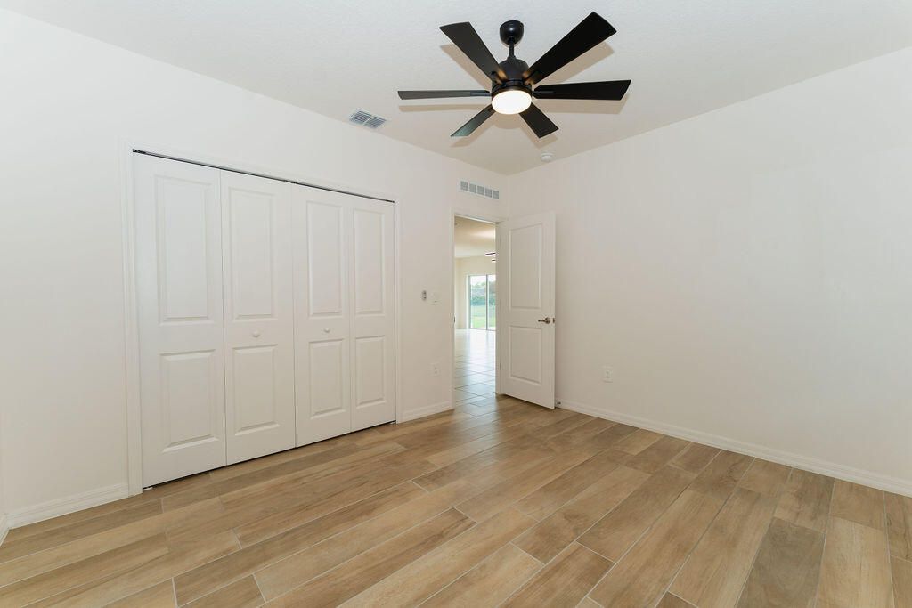 138 SW Carter Avenue, Port Saint Lucie, FL 34983 Photo