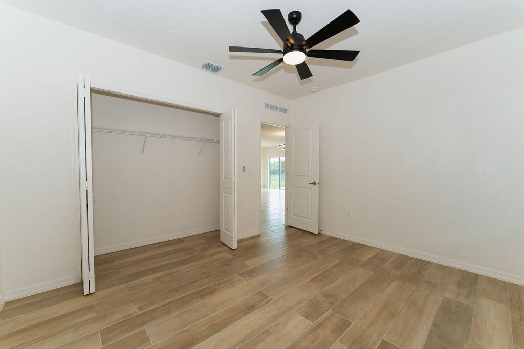 138 SW Carter Avenue, Port Saint Lucie, FL 34983 Photo