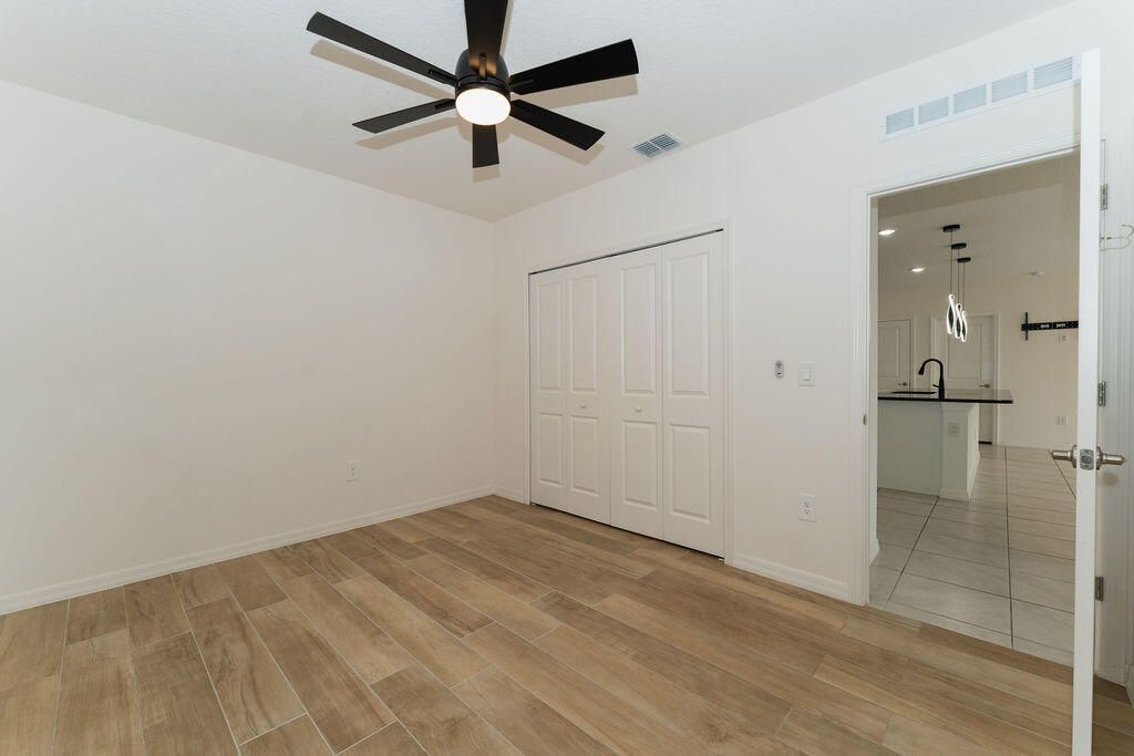 138 SW Carter Avenue, Port Saint Lucie, FL 34983 Photo