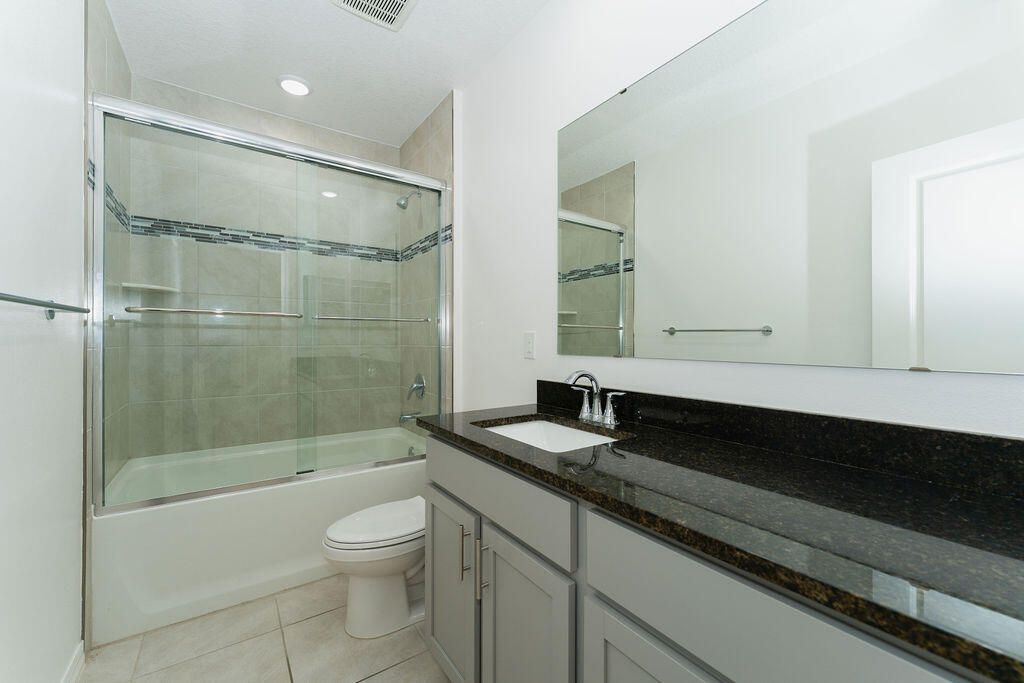 138 SW Carter Avenue, Port Saint Lucie, FL 34983 Photo