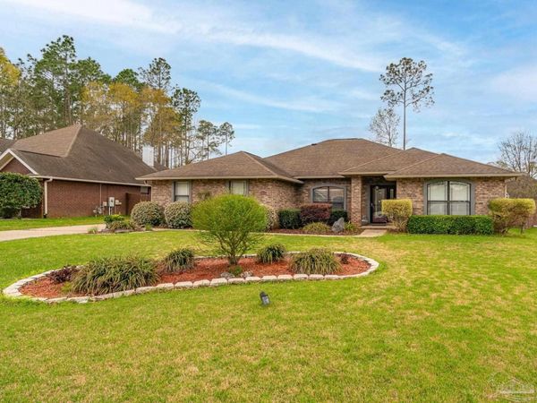 6077 Stonechase Blvd, Pace, FL 32571
