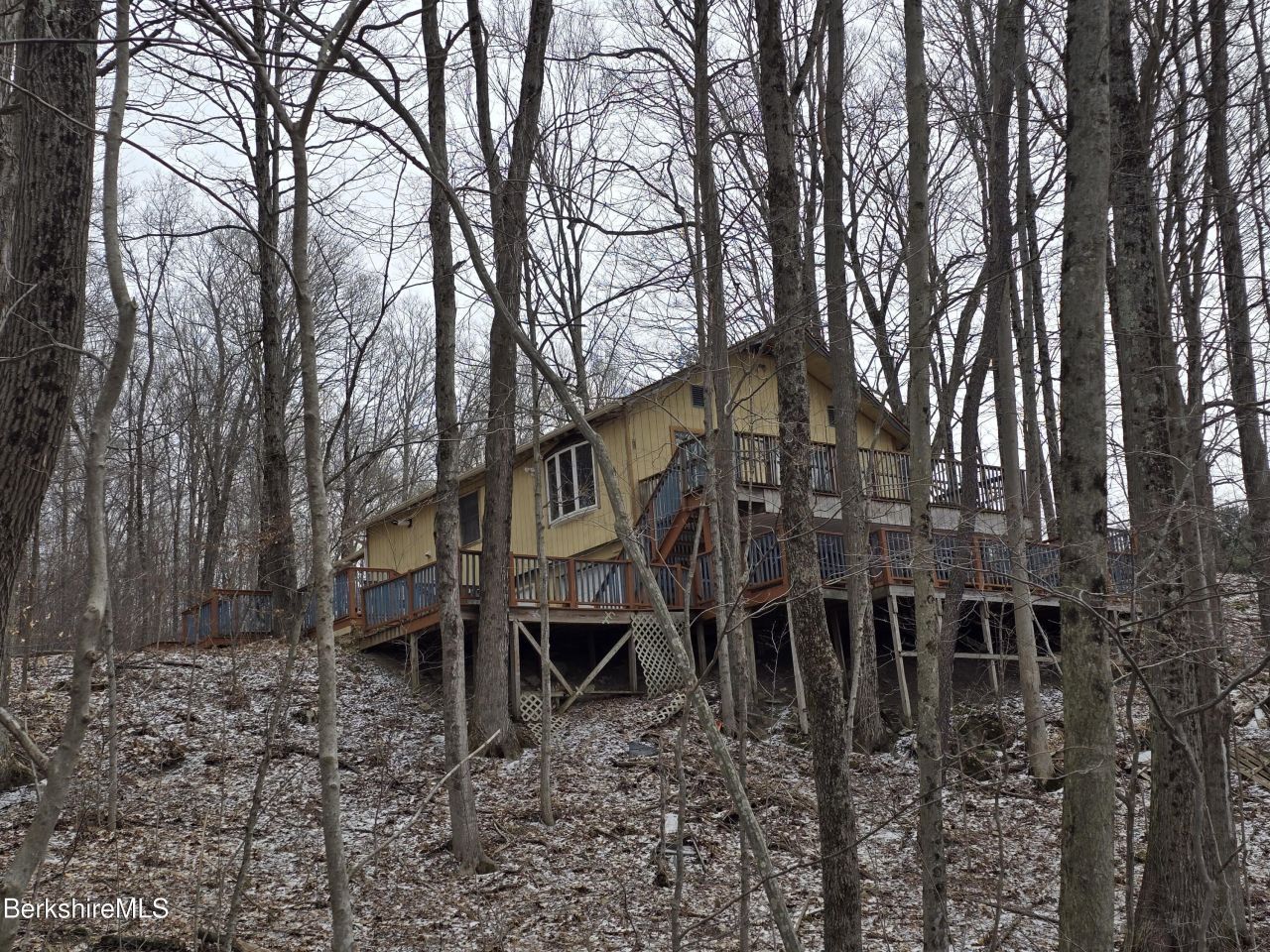 14 East Rd, Stephentown, NY 12168 Main Photo