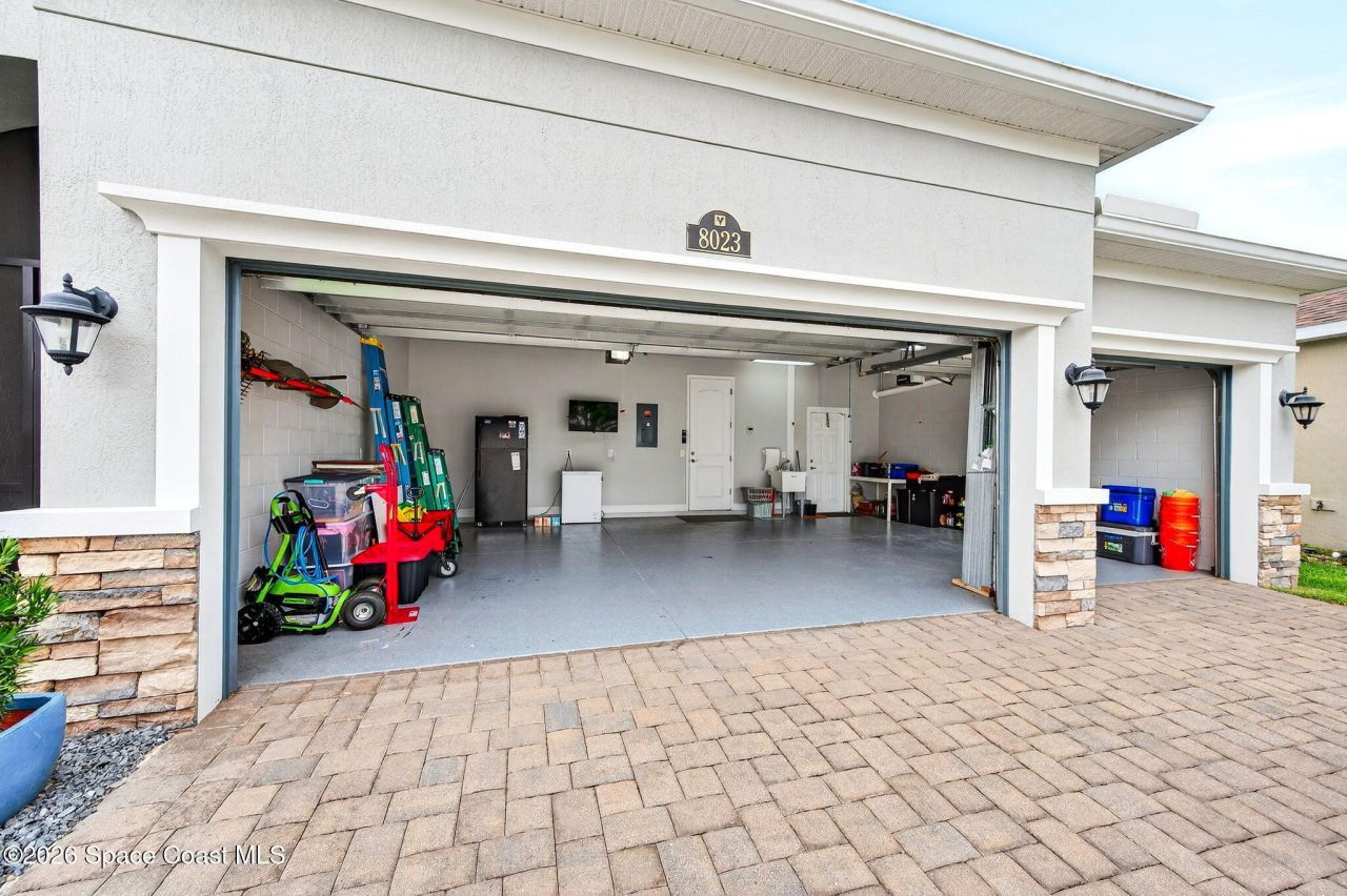 8023 Creshire Court , Melbourne, FL 32940 Photo