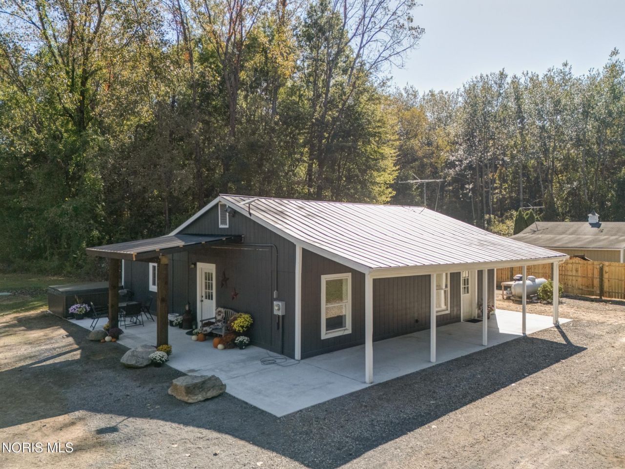 U330 County Road 2, Liberty Center, OH 43532 Main Photo