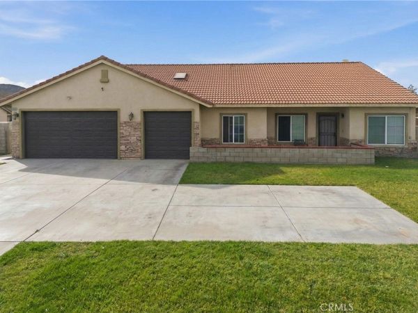 11368 Cactus Ave, Bloomington, CA 92326