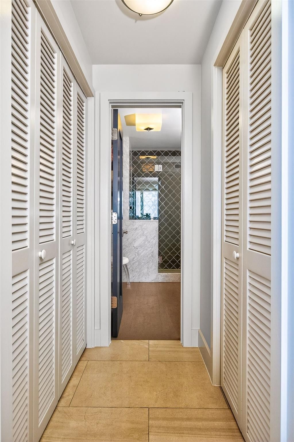 545 S Fort Lauderdale Beach Boulevard, Unit 1702, Fort Lauderdale, FL 33316 Photo