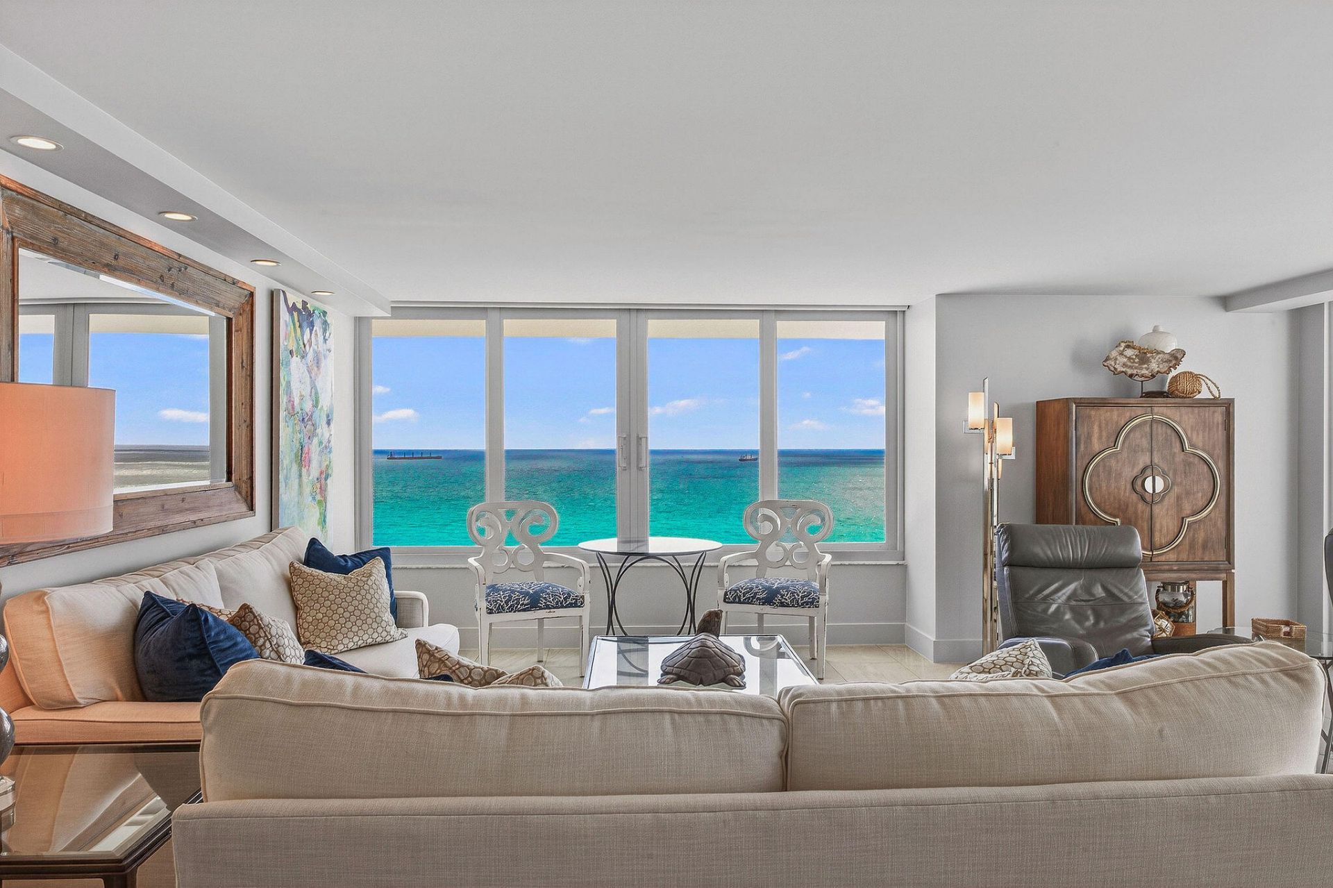 545 S Fort Lauderdale Beach Boulevard, Unit 1702, Fort Lauderdale, FL 33316 Photo