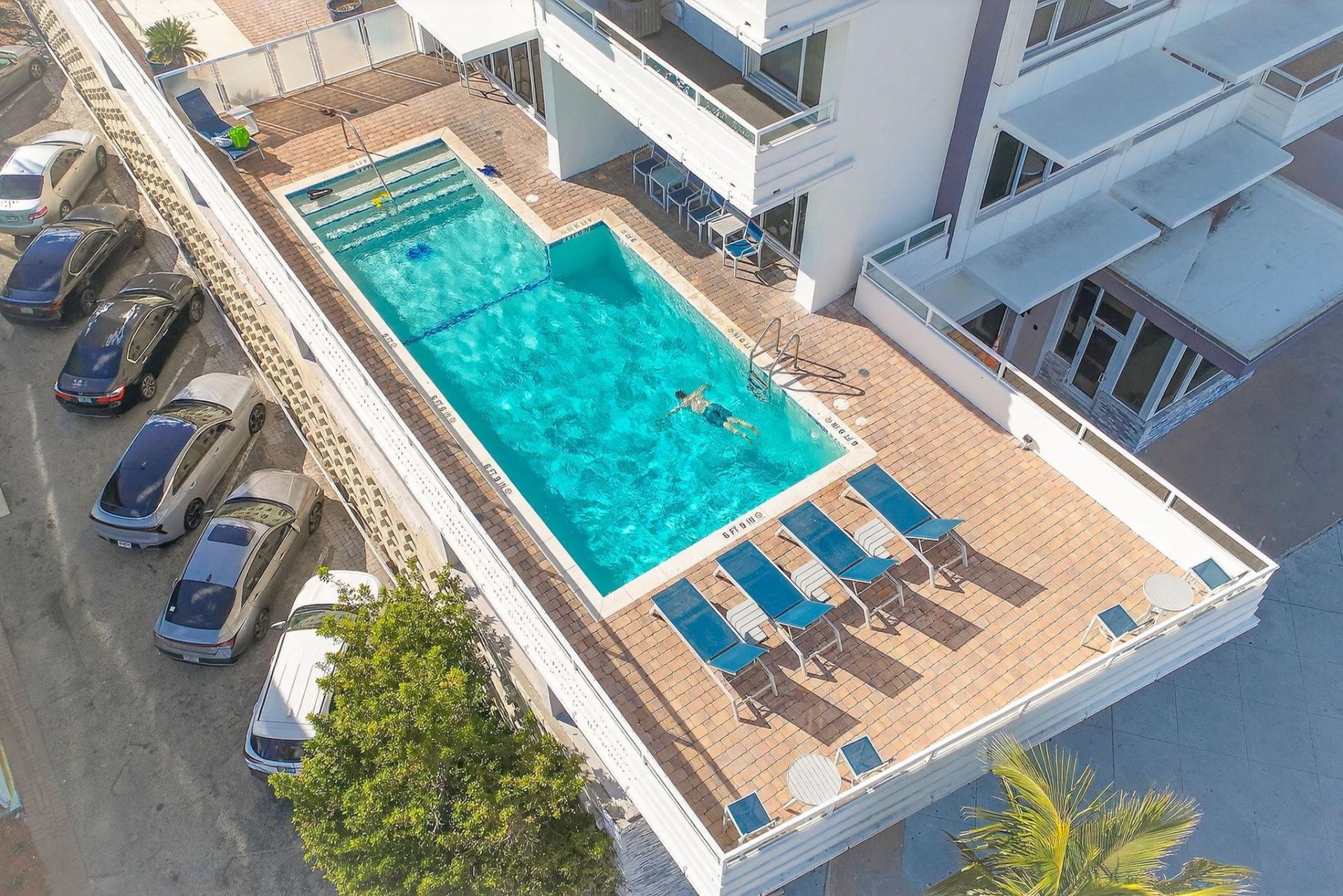 545 S Fort Lauderdale Beach Boulevard, Unit 1702, Fort Lauderdale, FL 33316 Photo