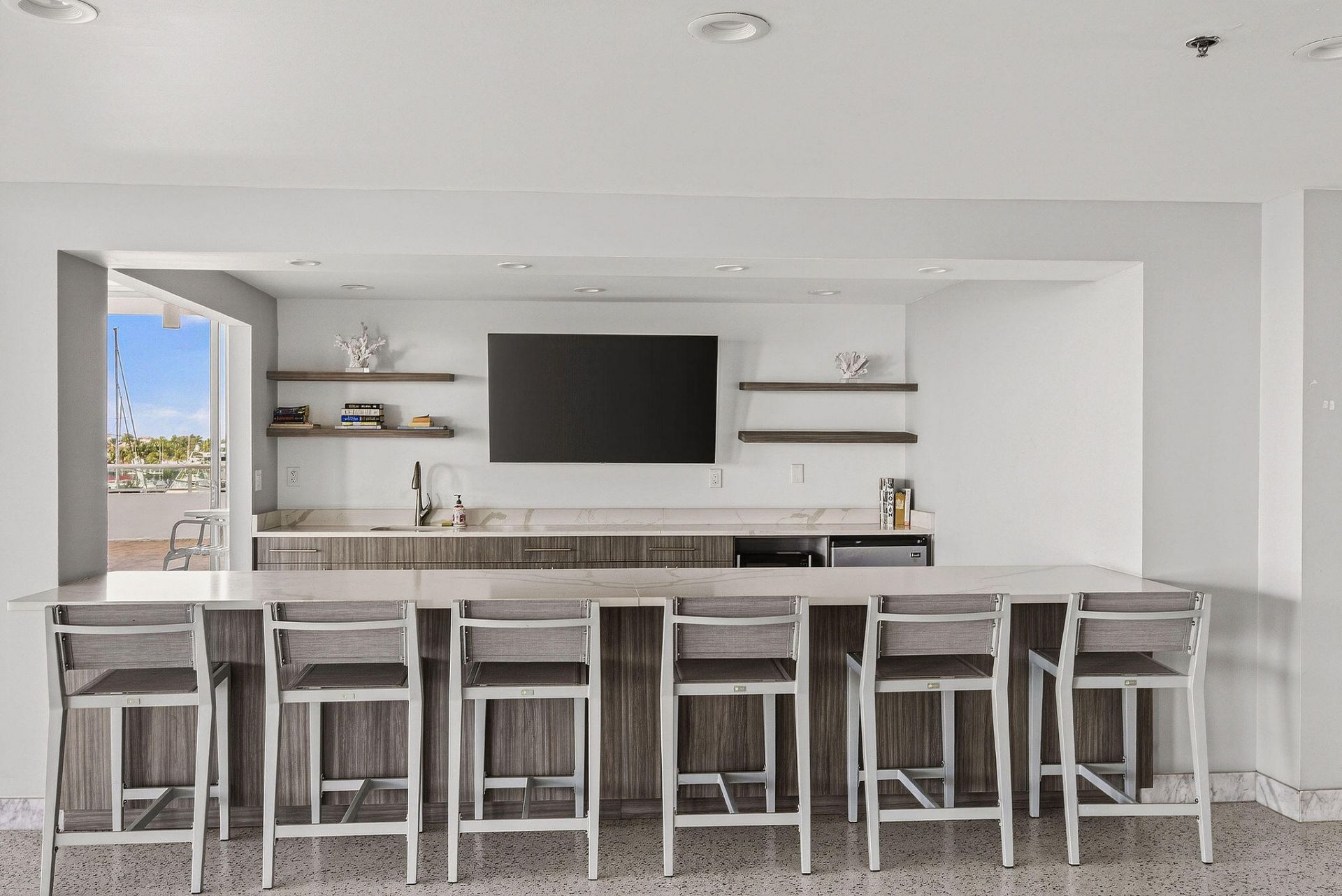 545 S Fort Lauderdale Beach Boulevard, Unit 1702, Fort Lauderdale, FL 33316 Photo