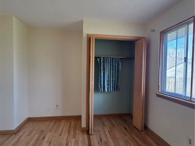 5933 Decker Road, North Olmsted, OH 44070 Photo 21